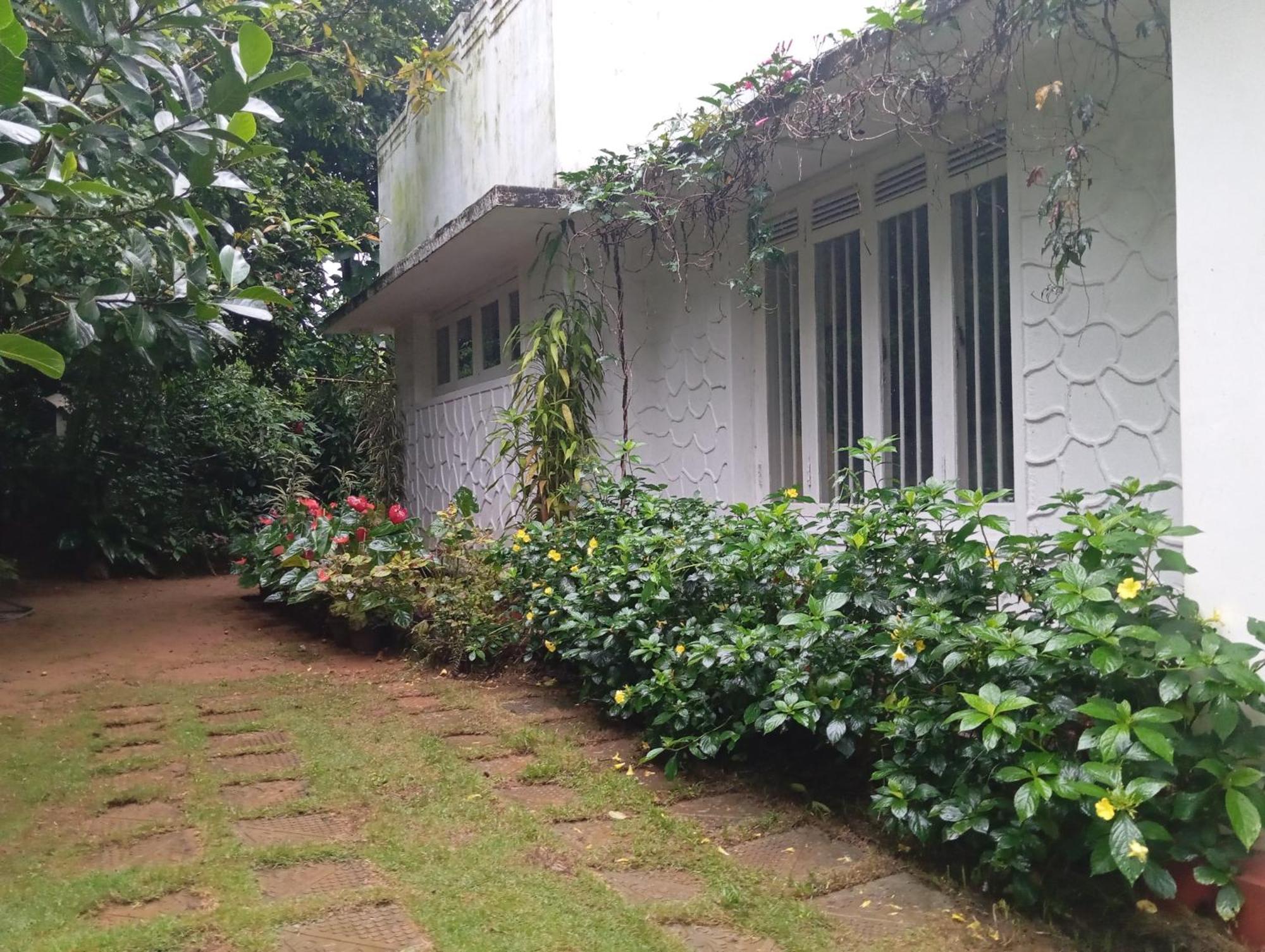 Ella Relax Inn Exterior foto